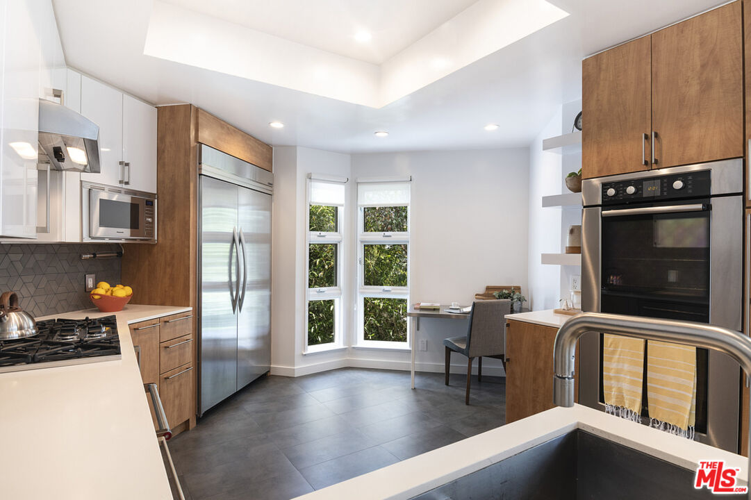 3002 3rd St Unit: 304