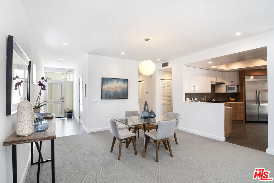 3002 3rd St Unit: 304