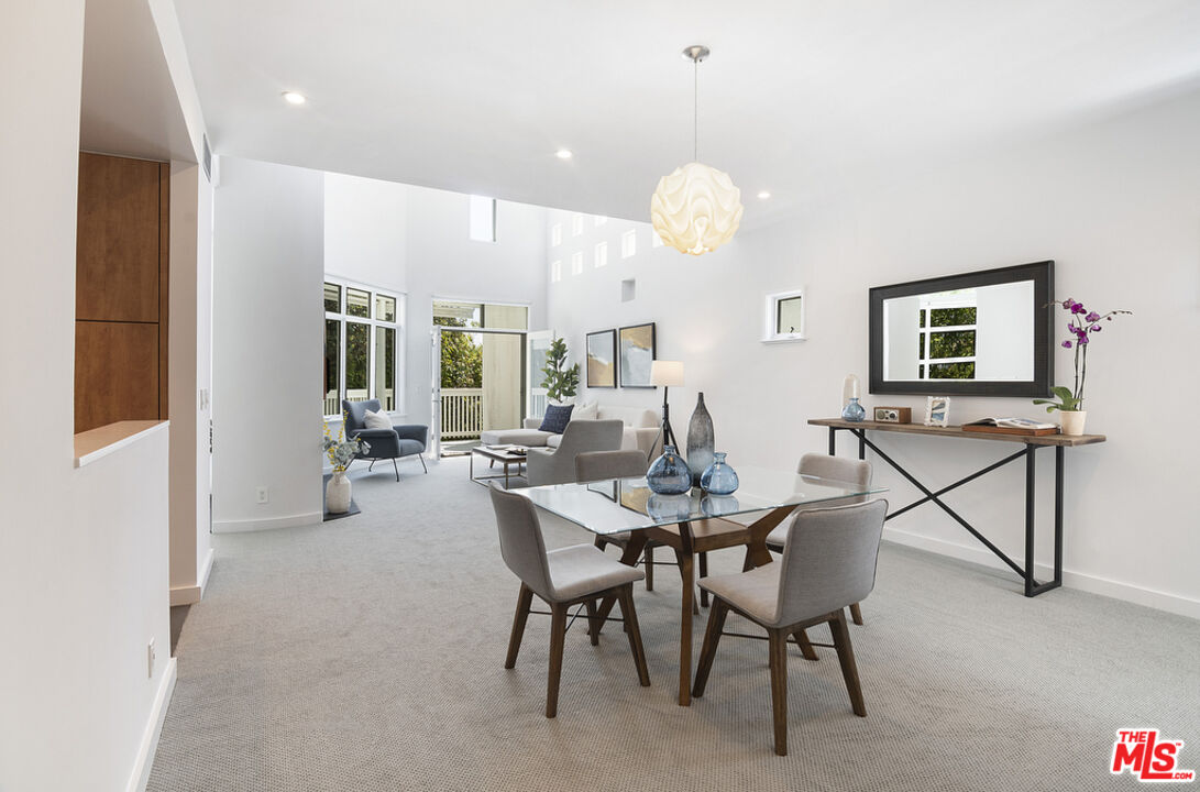 3002 3rd St Unit: 304