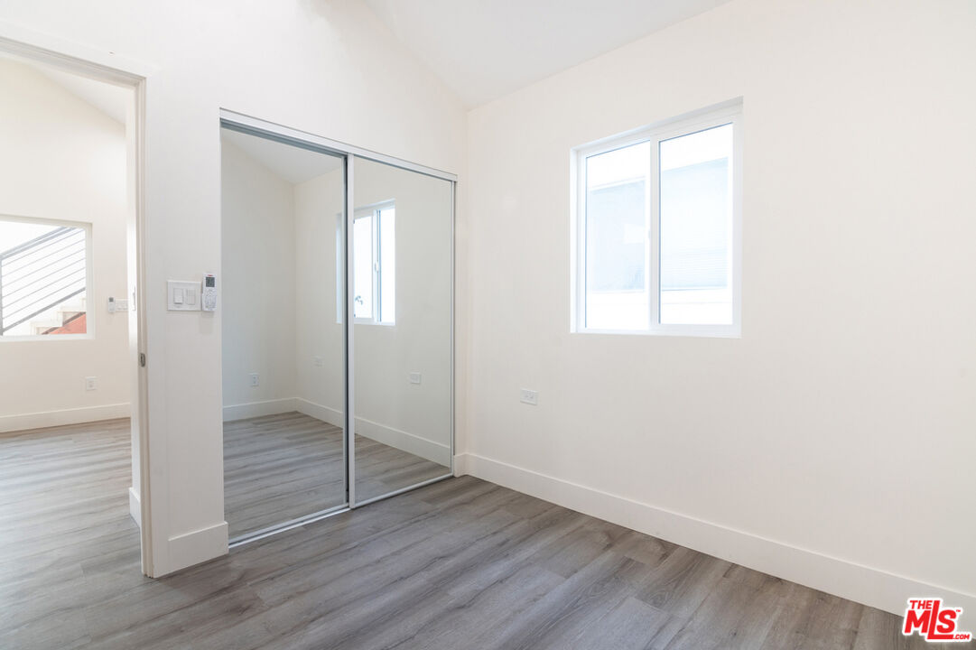 1327 23rd St Unit: D