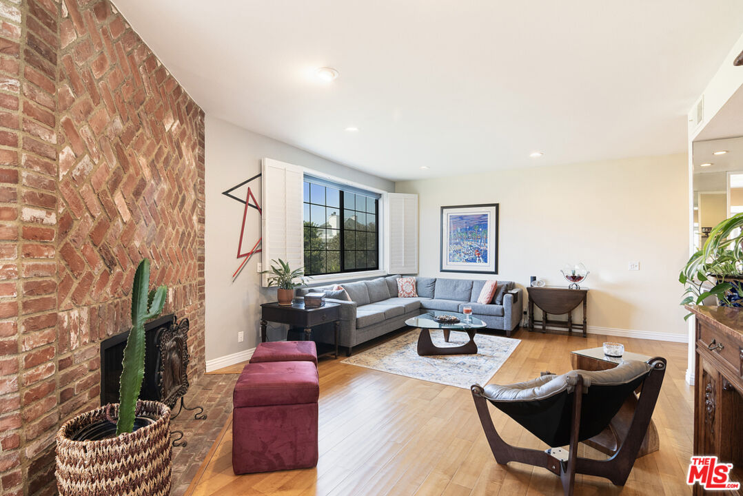 306 Bora Bora Way Unit: 212