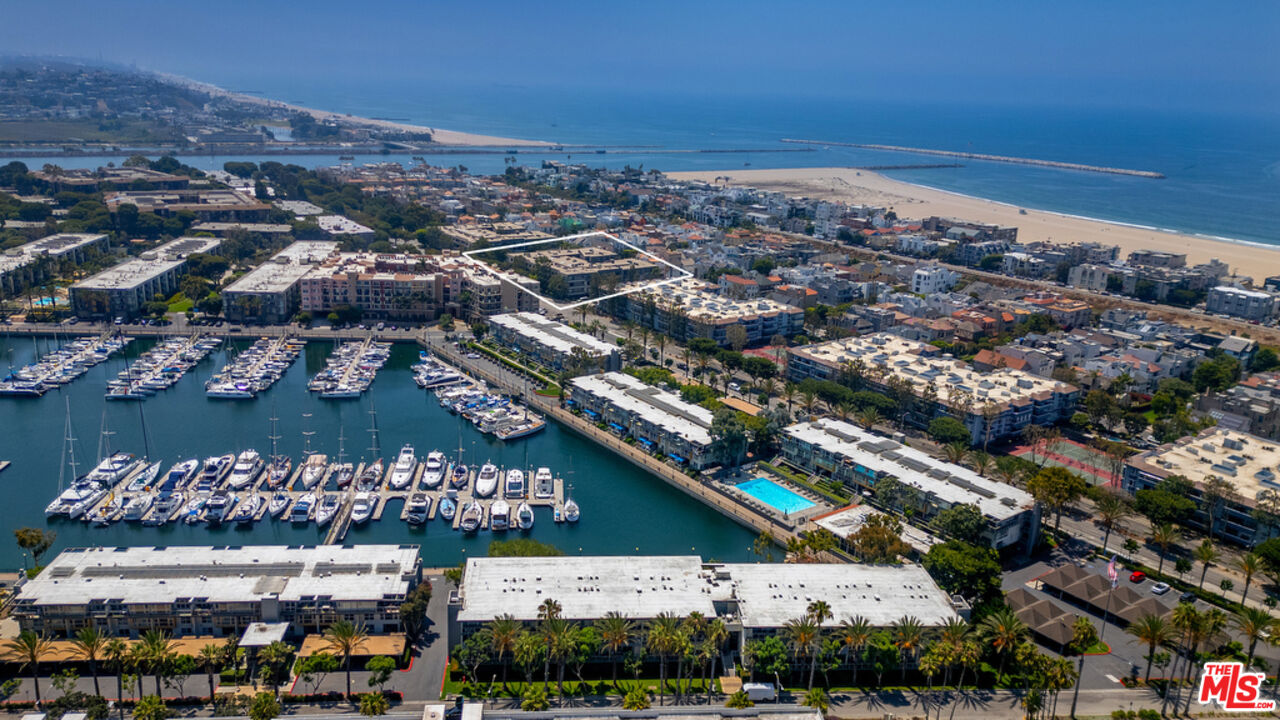 306 Bora Bora Way Unit: 212