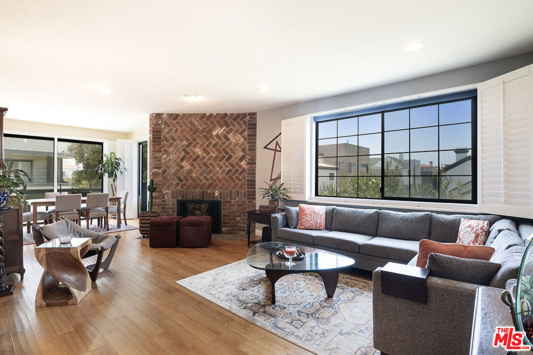 306 Bora Bora Way Unit: 212