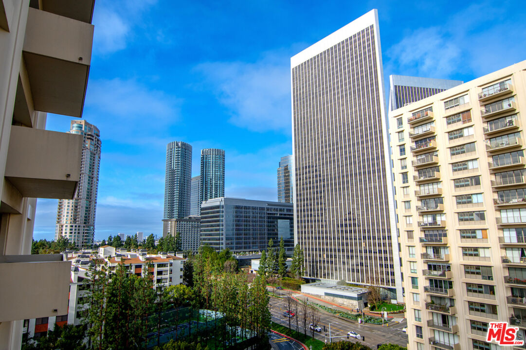 2170 Century Park Unit: 1204S