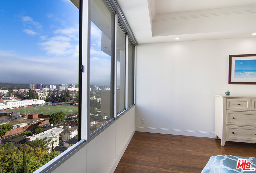 2170 Century Park Unit: 1204S