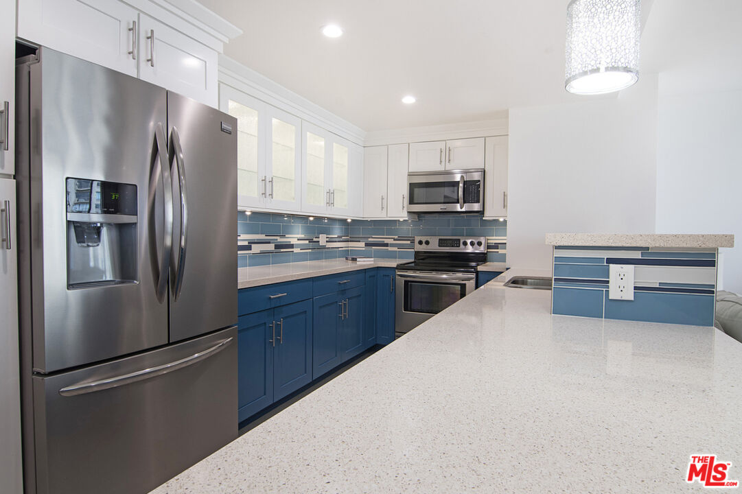 2170 Century Park Unit: 1204S