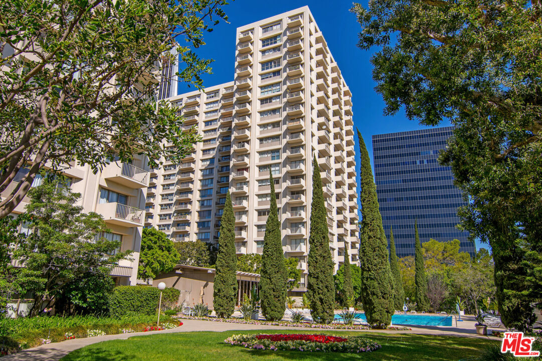 2170 Century Park Unit: 1204S