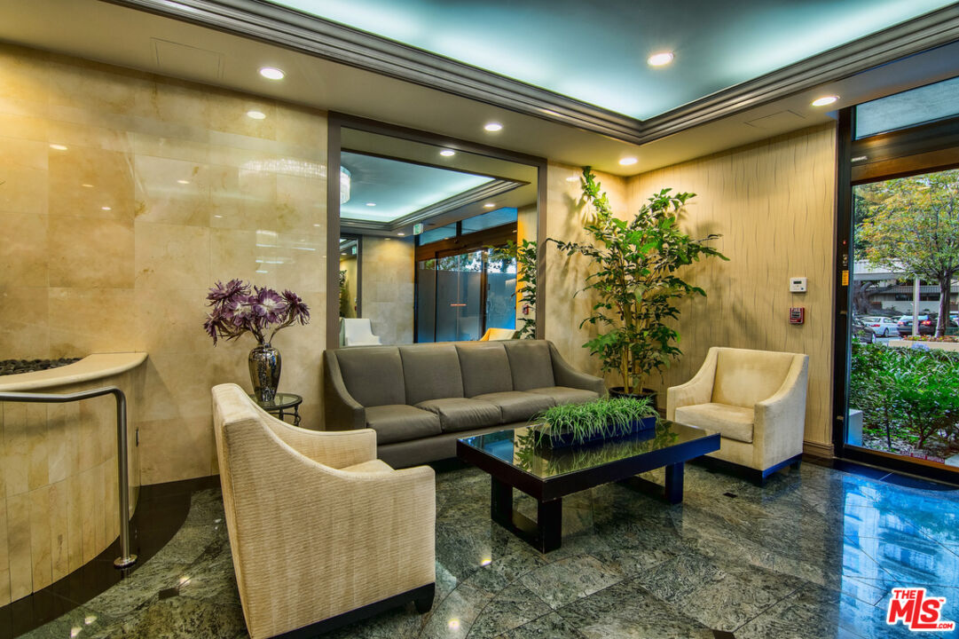 2170 Century Park Unit: 1204S