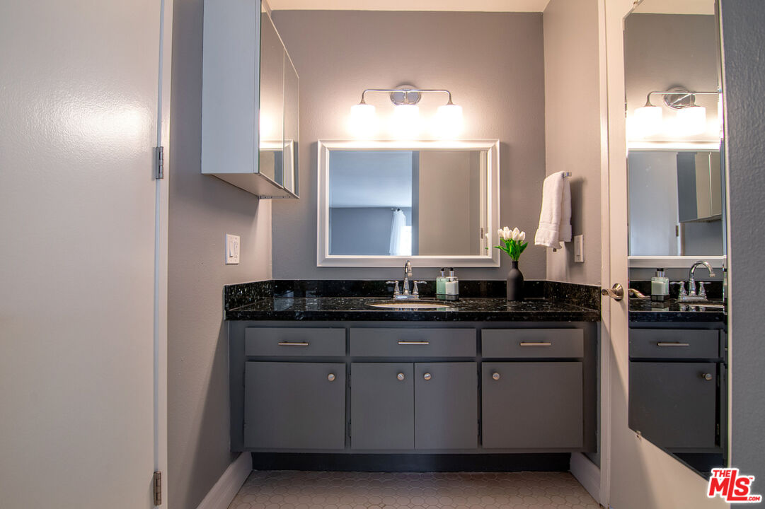 6000 Canterbury Dr Unit: D308