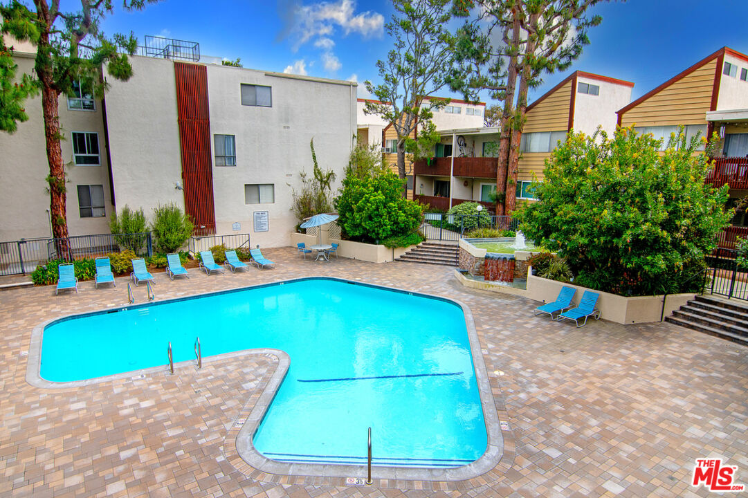 6000 Canterbury Dr Unit: D308