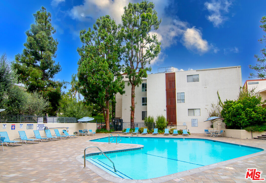 6000 Canterbury Dr Unit: D308