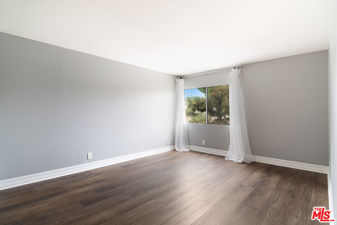 6000 Canterbury Dr Unit: D308