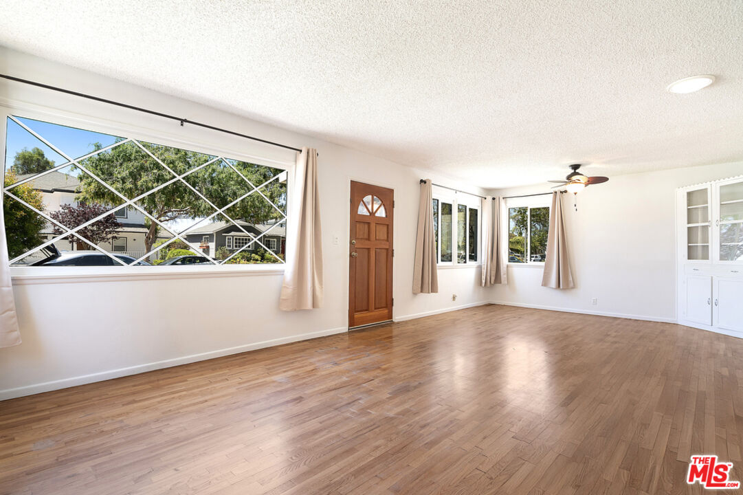 3556 Butler Ave