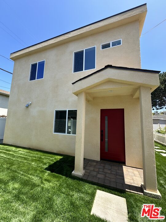 3556 Butler Ave