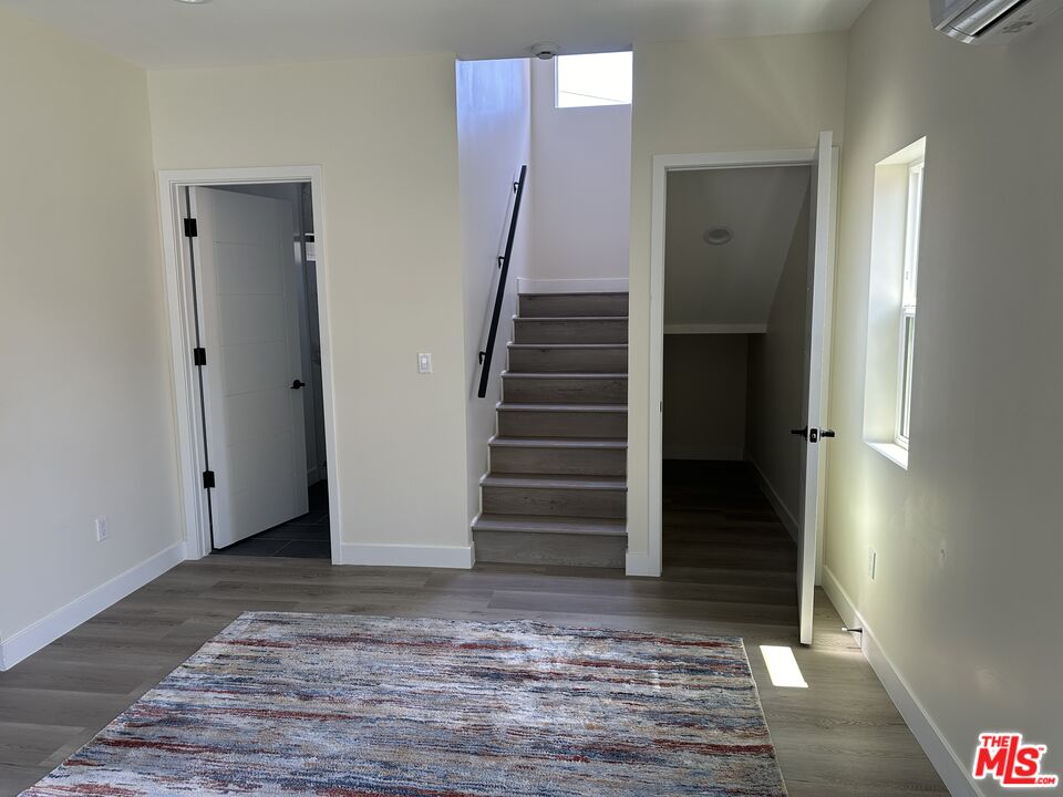 3556 Butler Ave