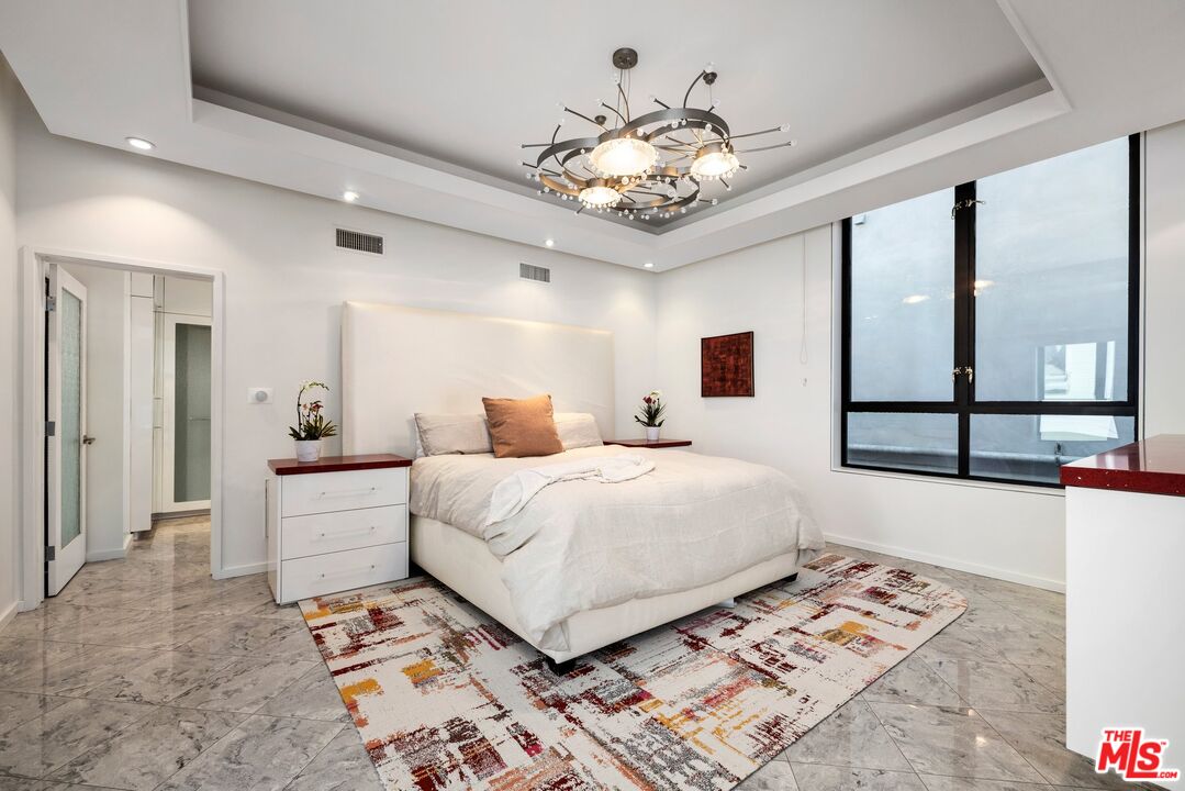 3007 Ocean Front Walk