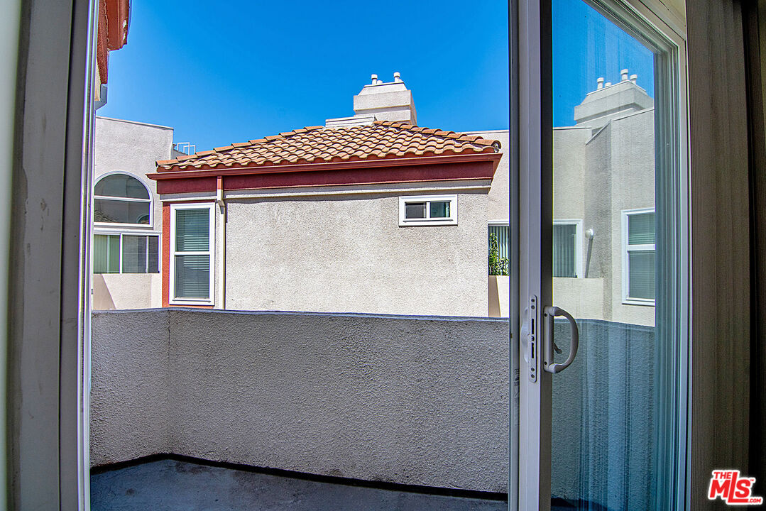 620 S Gramercy Pl Unit: 439