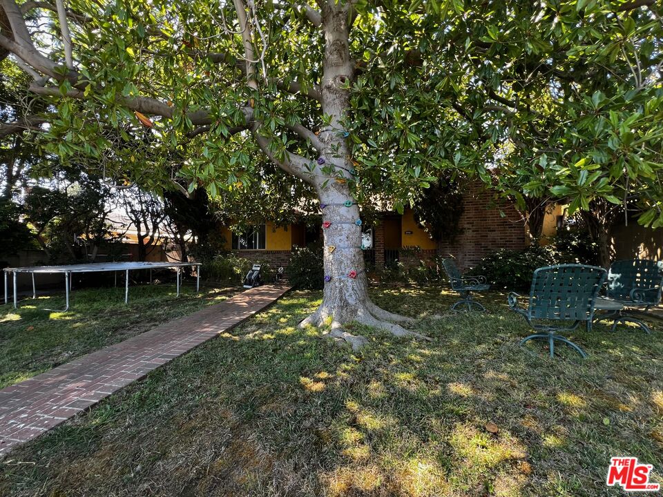 3491 Butler Ave