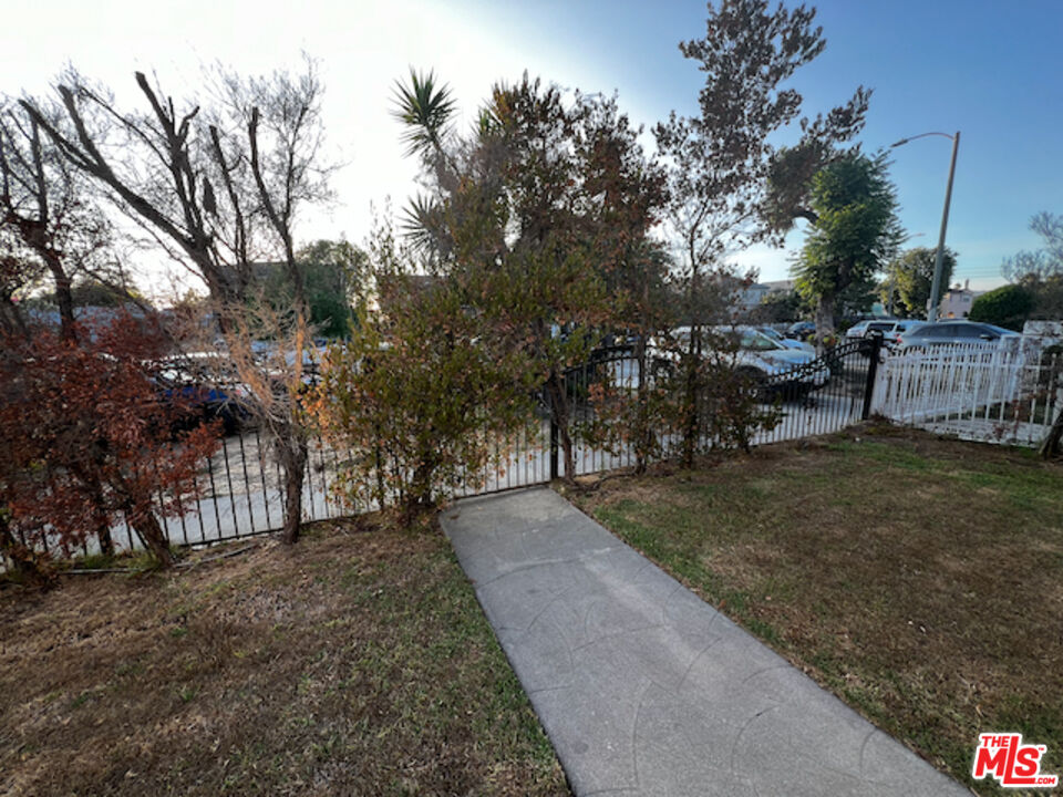 1770 Hauser Blvd