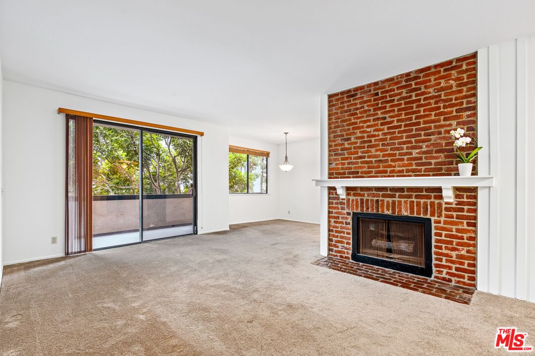 306 Bora Bora Way Unit: 114