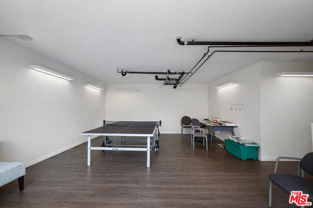 5100 Via Dolce Unit: 305