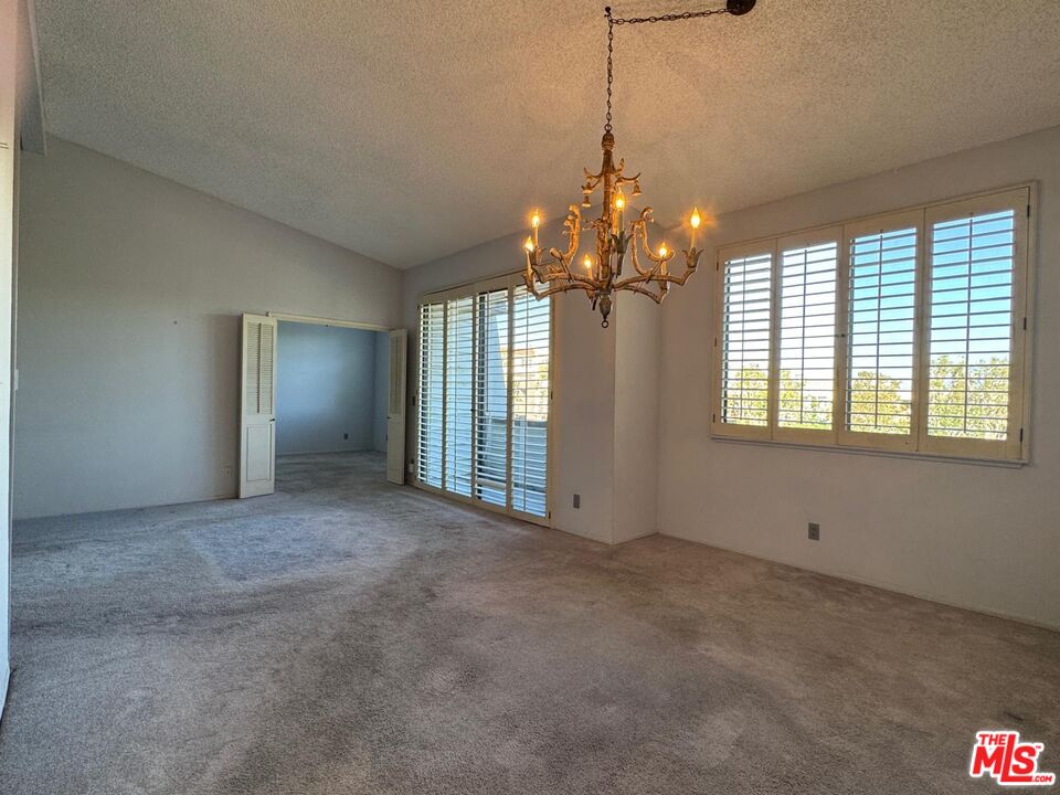 5100 Via Dolce Unit: 305