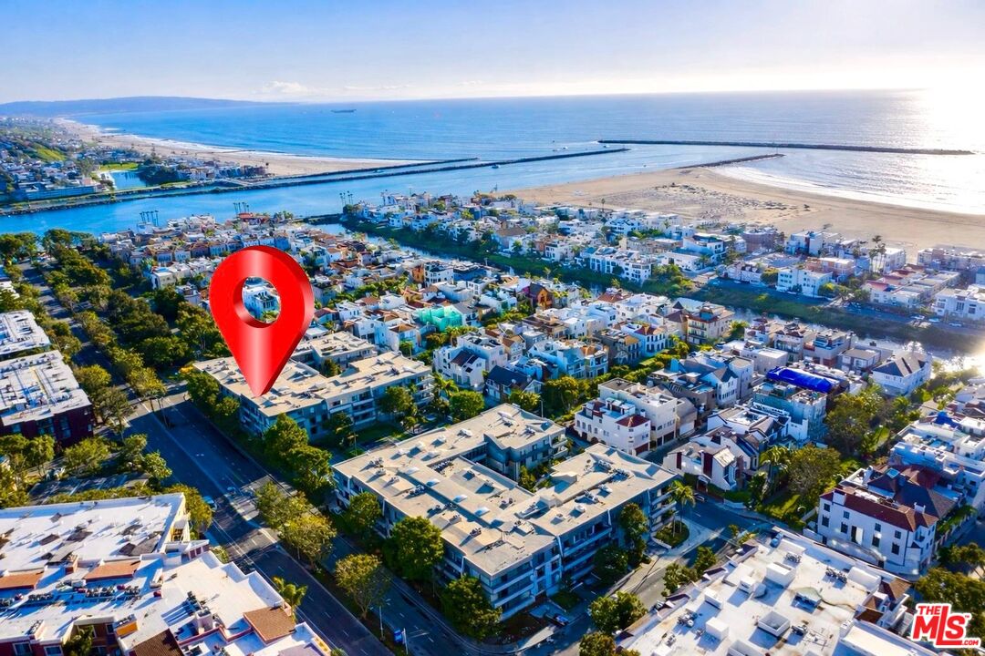 5100 Via Dolce Unit: 305