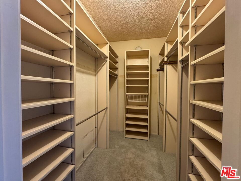 5100 Via Dolce Unit: 305