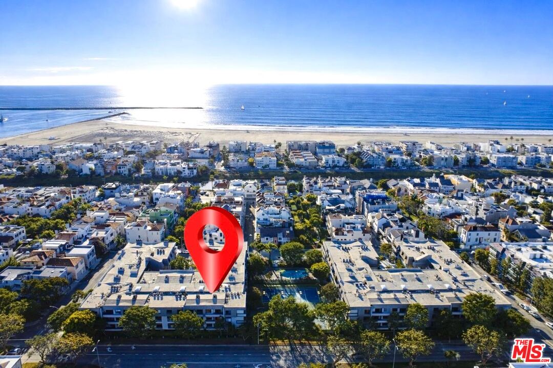 5100 Via Dolce Unit: 305