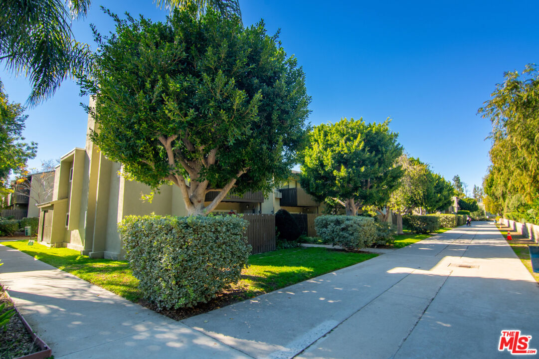 4810 Hollow Corner Rd Unit: 242