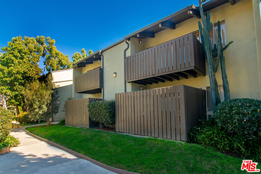 4810 Hollow Corner Rd Unit: 242