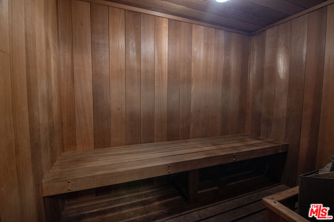 4810 Hollow Corner Rd Unit: 242