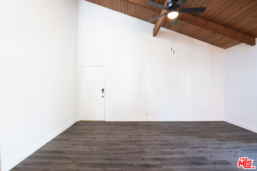 4810 Hollow Corner Rd Unit: 242