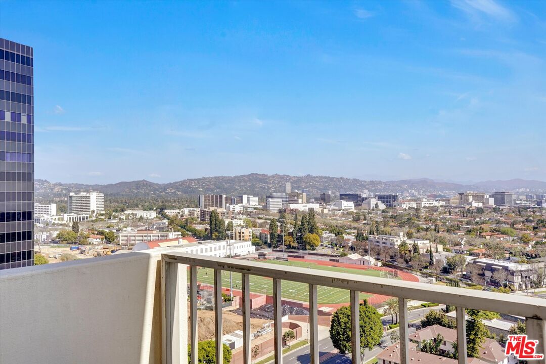 2160 Century Park East Unit: 1406