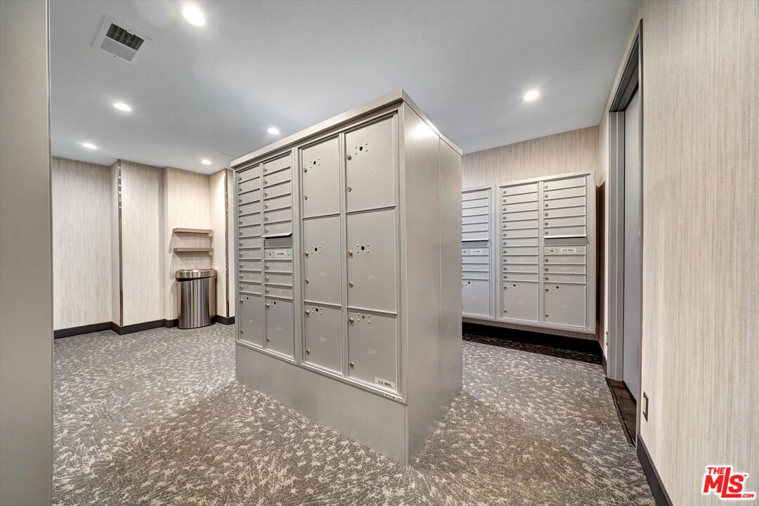 2160 Century Park East Unit: 1406