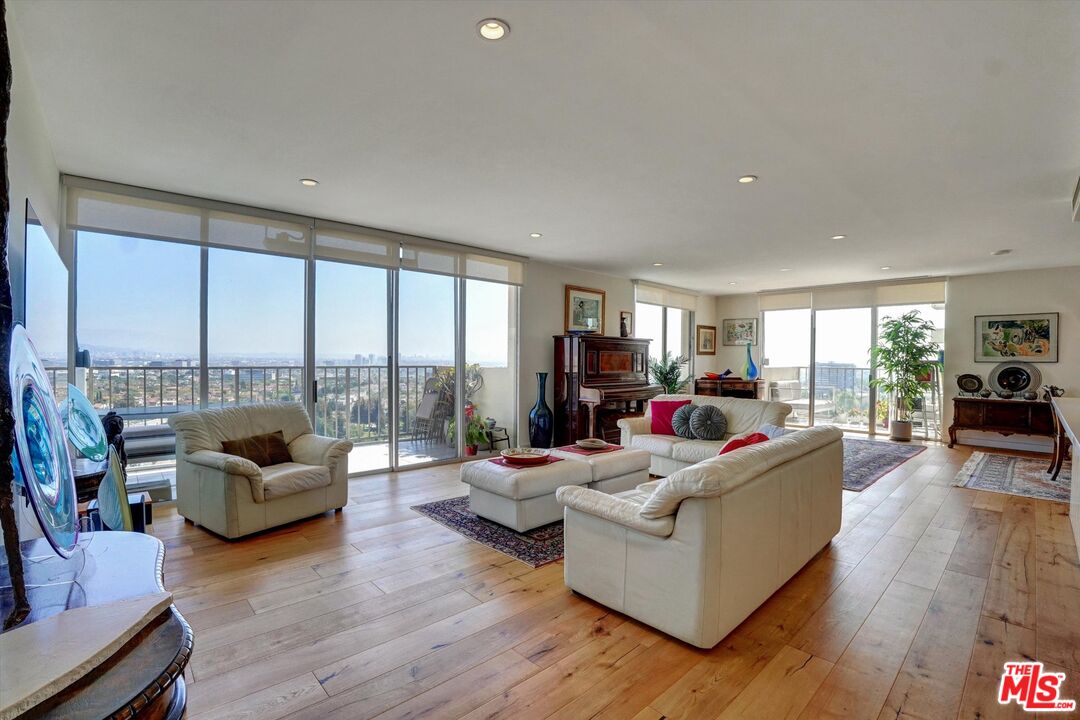 2160 Century Park East Unit: 1406