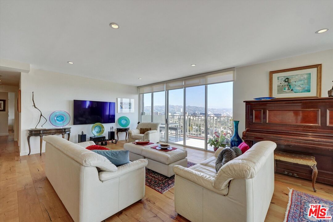 2160 Century Park East Unit: 1406