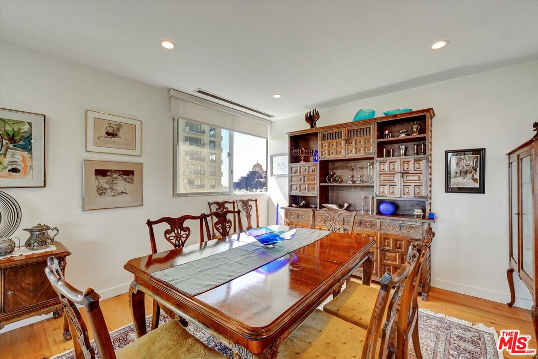 2160 Century Park East Unit: 1406