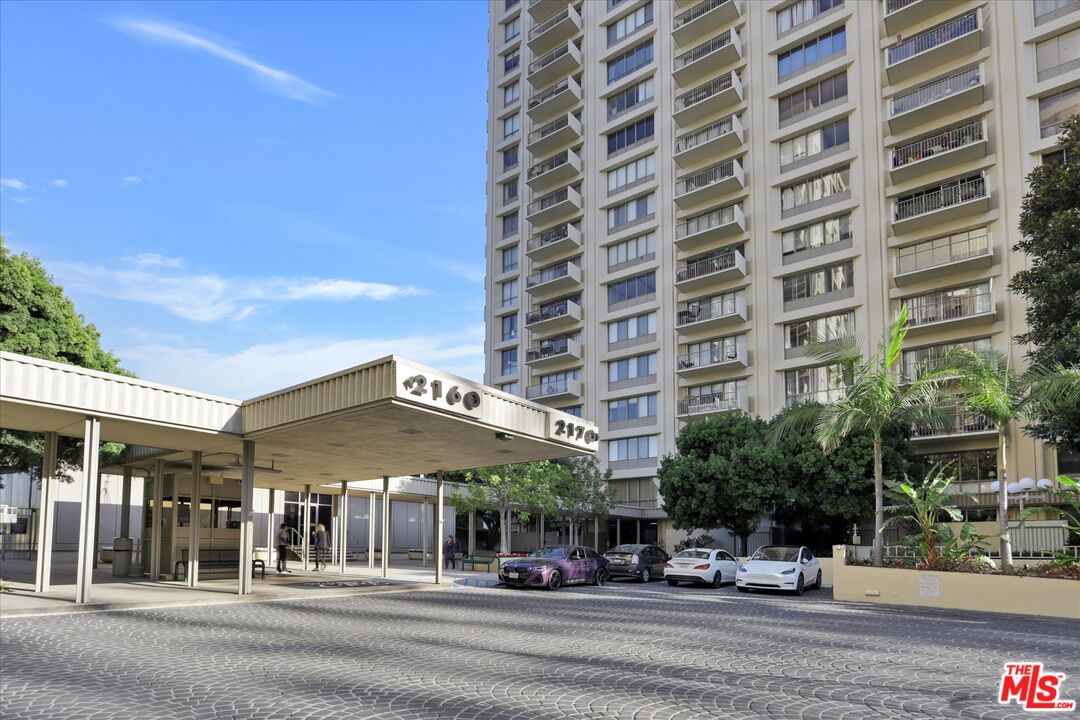 2160 Century Park East Unit: 1406