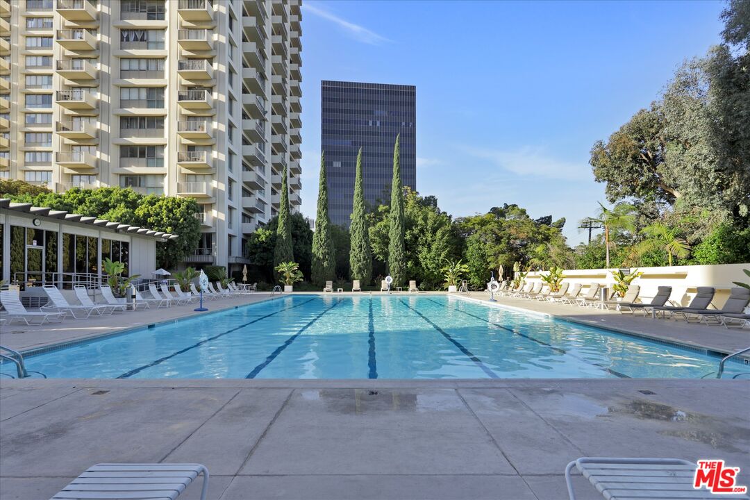 2160 Century Park East Unit: 1406