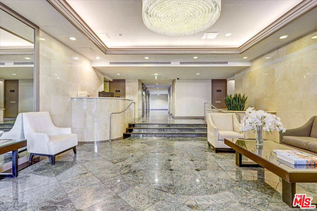 2160 Century Park East Unit: 1406
