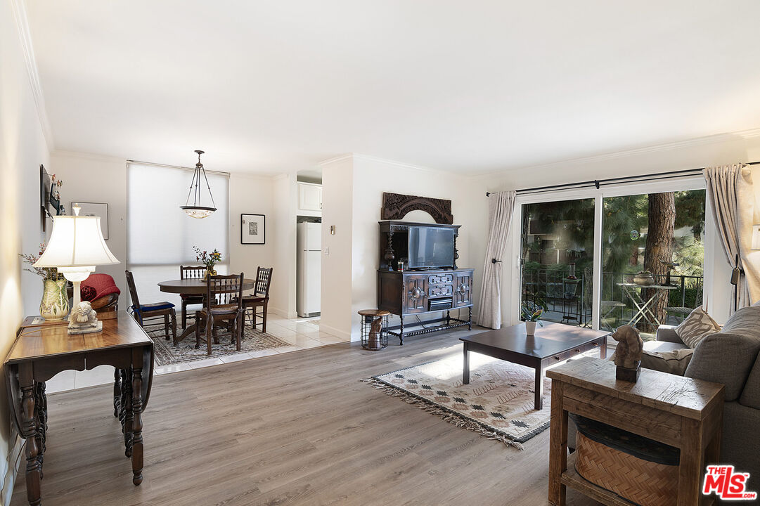 5625 Windsor Way Unit: 107