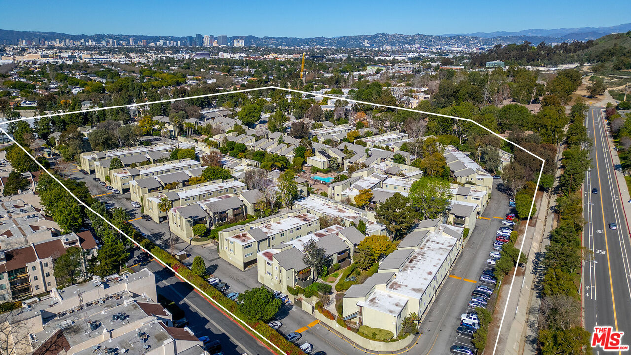 4925 Indian Wood Rd Unit: 474