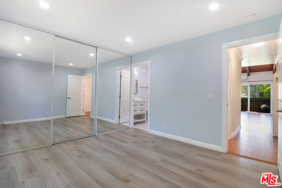 4925 Indian Wood Rd Unit: 474