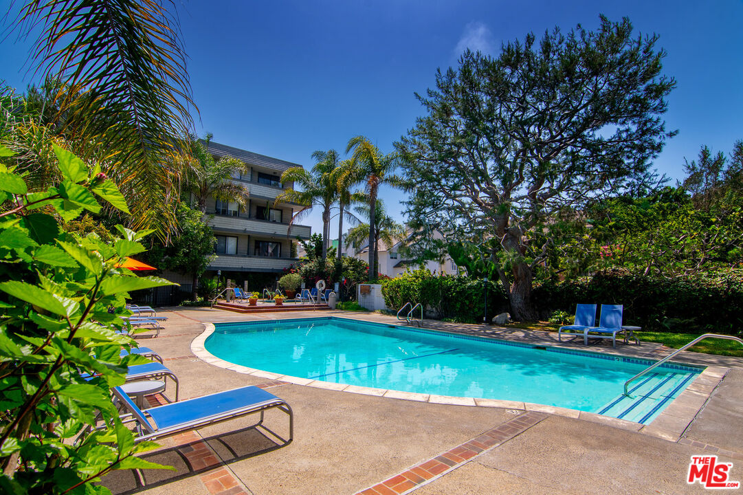 306 Bora Bora Way Unit: 202