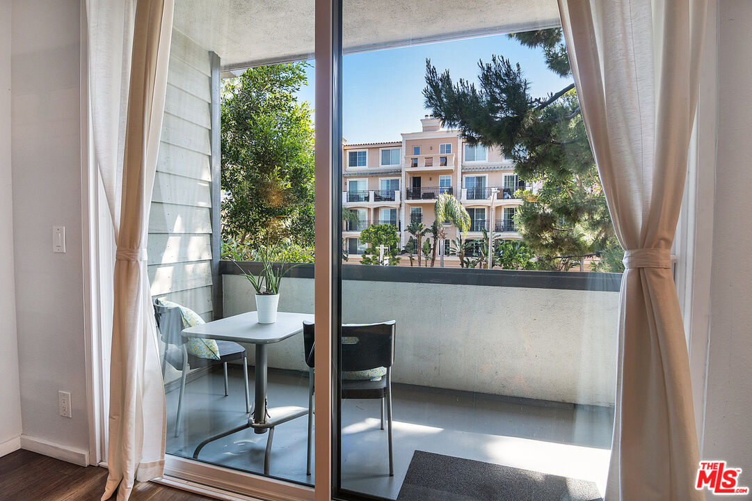 306 Bora Bora Way Unit: 202