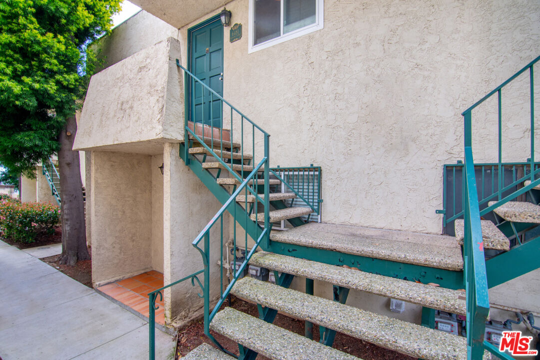 6479 Kanan Dume Rd Unit: 24