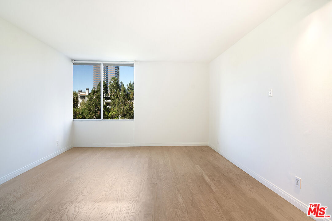 2170 Century Park Unit: 708