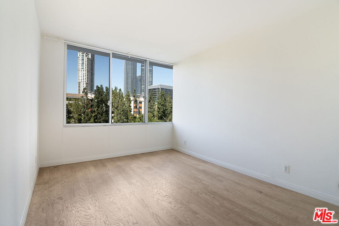 2170 Century Park Unit: 708