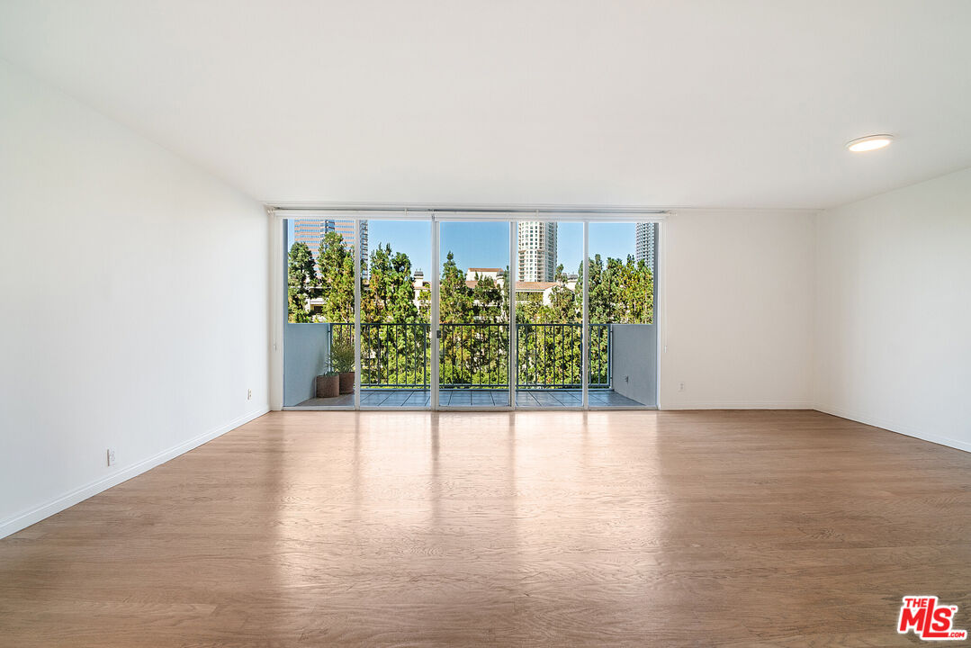 2170 Century Park Unit: 708